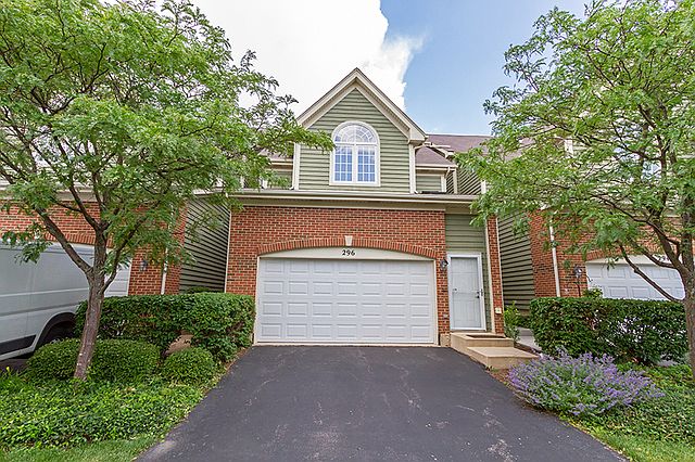 1st image of 296 W Fairview Cir