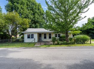 485 S Halsey St, Siloam Springs, AR 72761