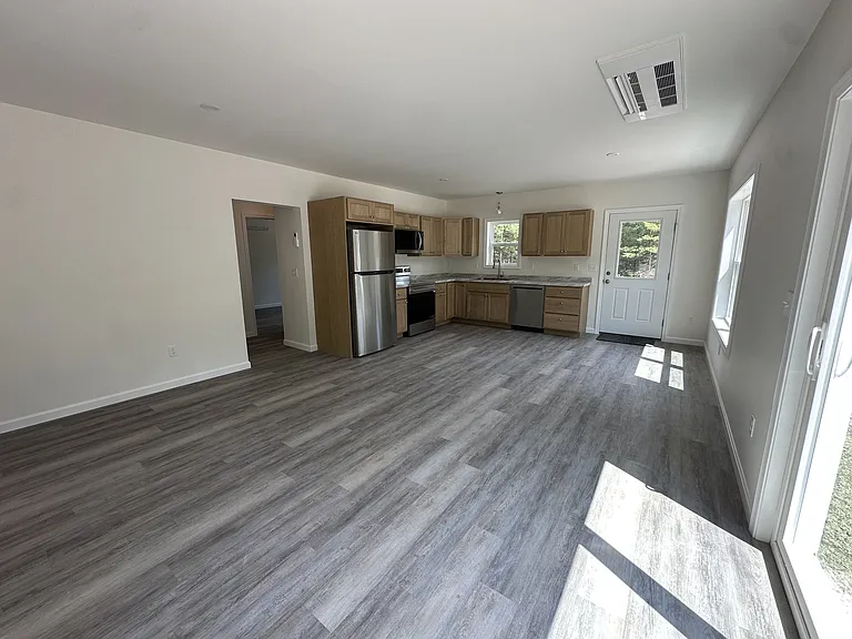 14 Trappers Way — Photo 2