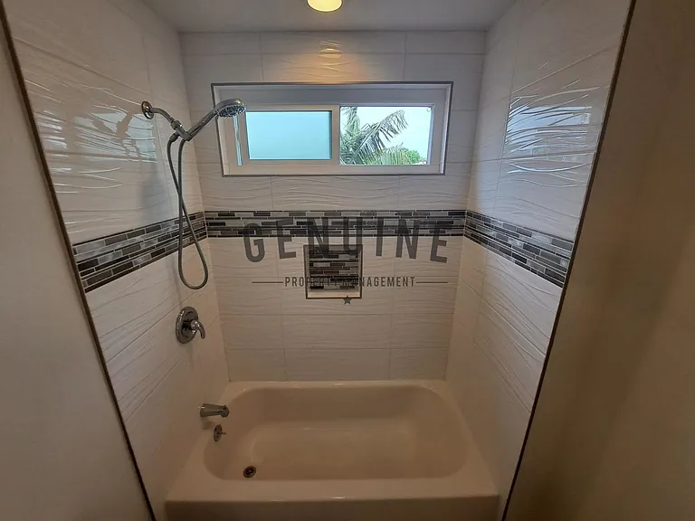 16121 Malaga Ln — Photo 22
