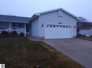 1659 E Gaylord St, Mt Pleasant, MI 48858