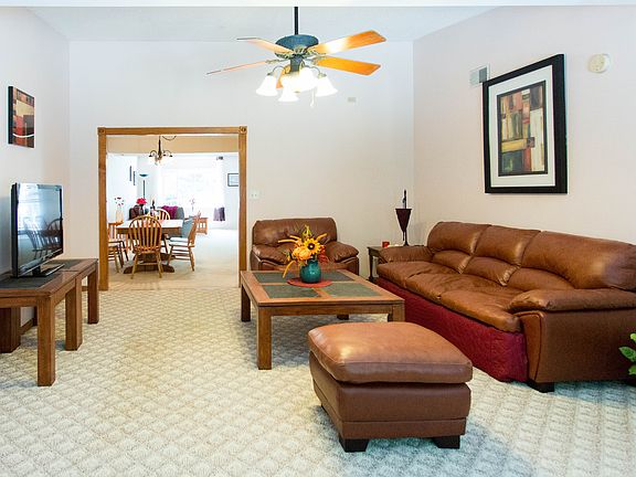 2nd image of 28 Barkwood Ln