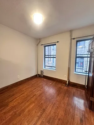 Rented by Aimee Grodanz, LREB | media 3