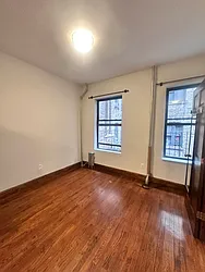 Rented by Aimee Grodanz, LREB
