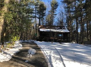 218 Galley Hill Rd, Cuddebackville, NY 12729