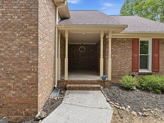 4th image of 3190 Hampton Ridge Way