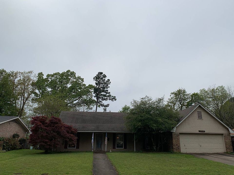 1st image of 3703 Holloway Dr