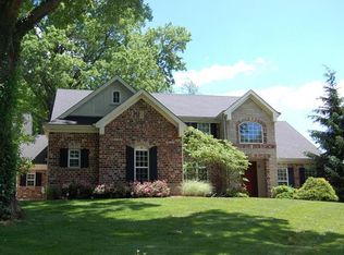 13 Arbor Rd, Saint Louis, MO 63132