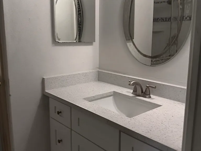7213 Laguna Ct — Photo 3