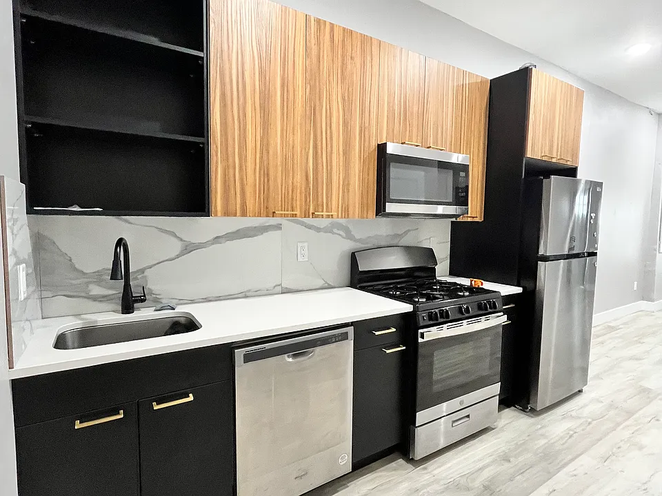 400 Baldwin Ave #1
