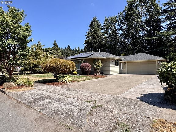 2nd image of 960 NE 108th Ave