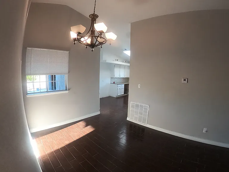8461 Satinwood Ave — Photo 5