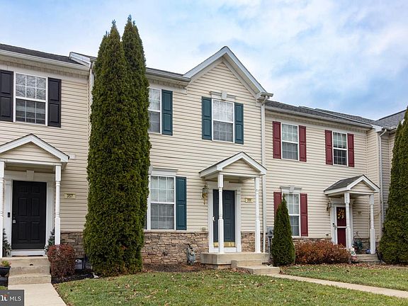 3rd image of 355 Bruaw Dr