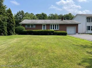593 Pardeesville Rd, Hazleton, PA 18202
