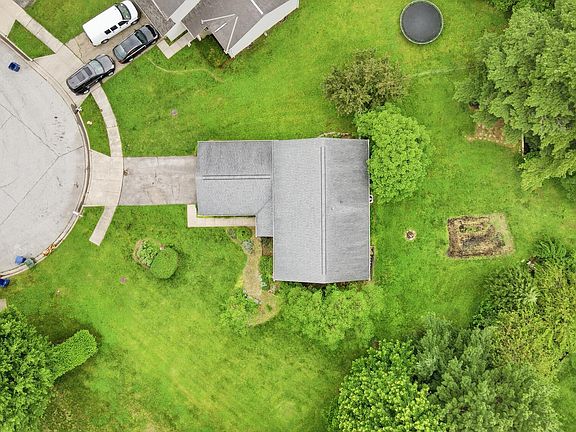 2nd image of 3541 Motts Place Ct
