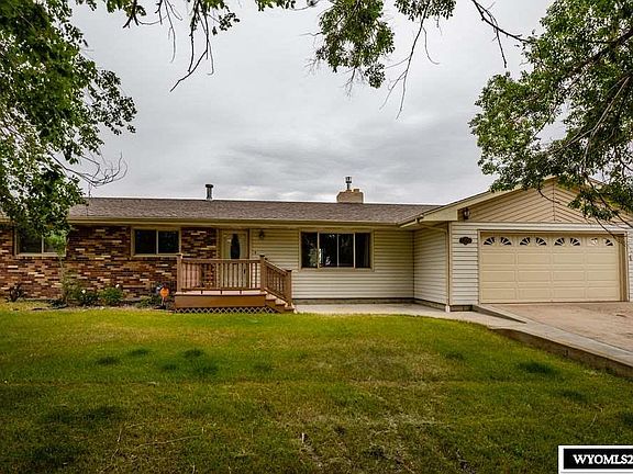 2nd image of 440 Mesa Dr