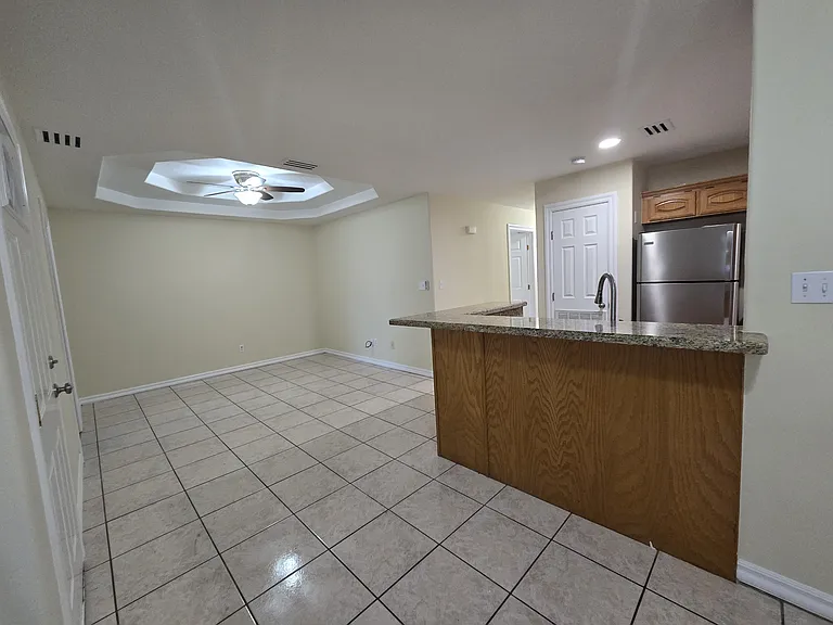 3297 Los Arcos Cir — Photo 11