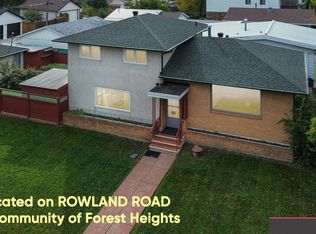 7923 Rowland Rd NW, Edmonton, AB T6A 3W6