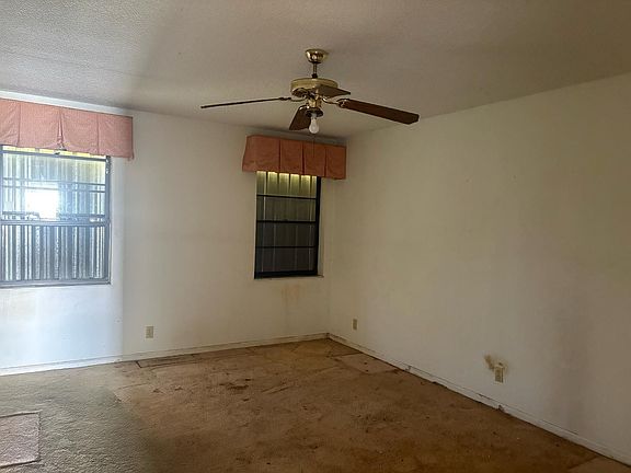 3rd image of 4959 NW 91st Terrace