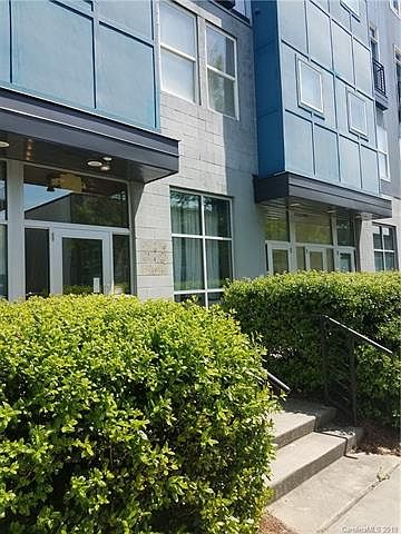 1st image of 637 McNinch St