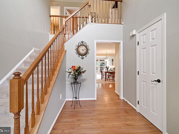 3rd image of 1709 Fleetwood Dr