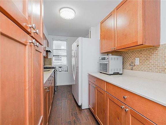 2nd image of 4407 4th Ave APT B3