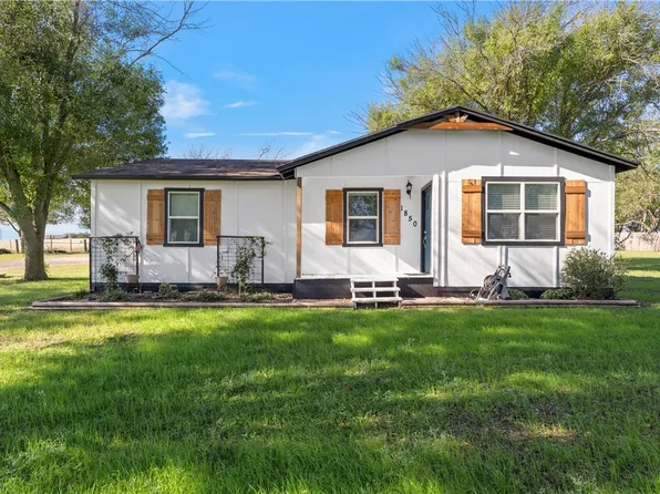 1850 Southwinds Dr, Lorena, TX 76655