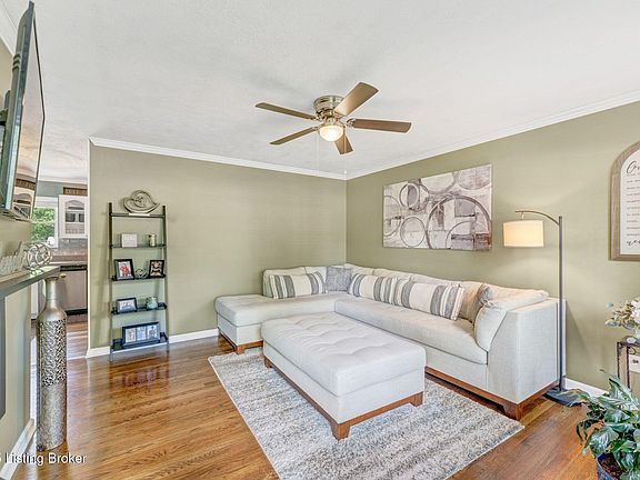 4th image of 7701 Mango Dr
