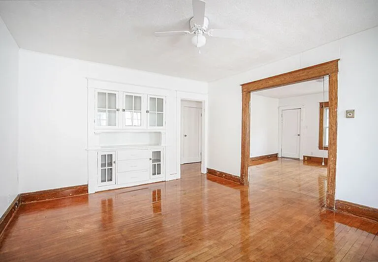 25-27 Virginia St #27 — Photo 9