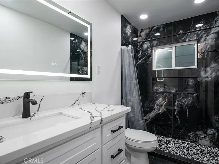 2023 Border Ave — Photo 28