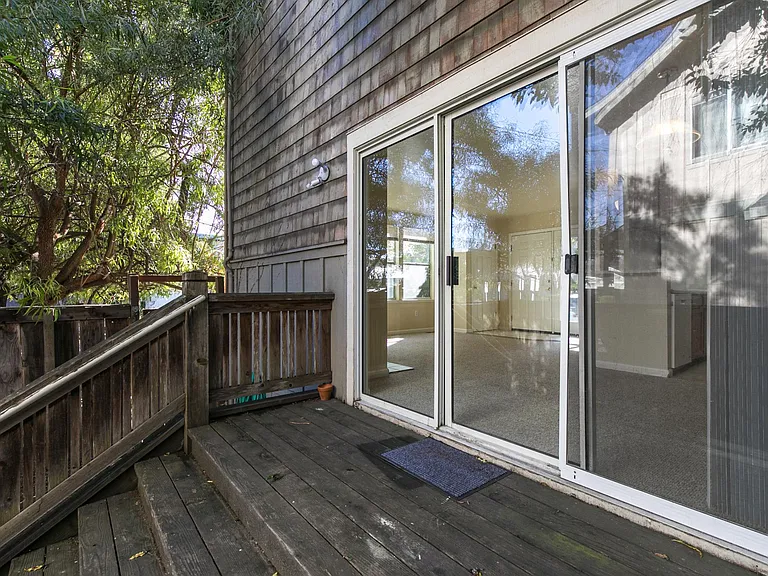 132 Walti St — Photo 17