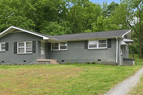 1252 Kenmore Pl Photo 1
