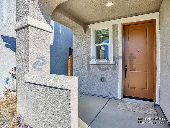 4th image of 1330 W Prescott Ave