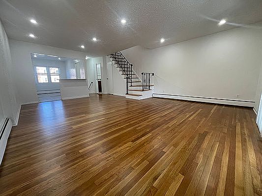 2nd image of 6928 Eliot Ave #1