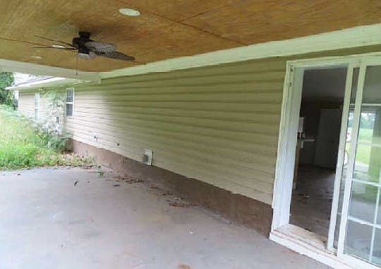3rd image of 537 W Parkton Tobermory Rd
