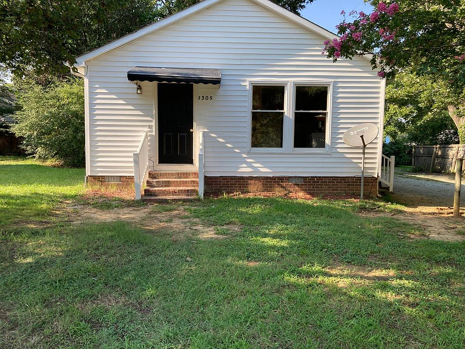 1st image of 1305 Cloverdale St