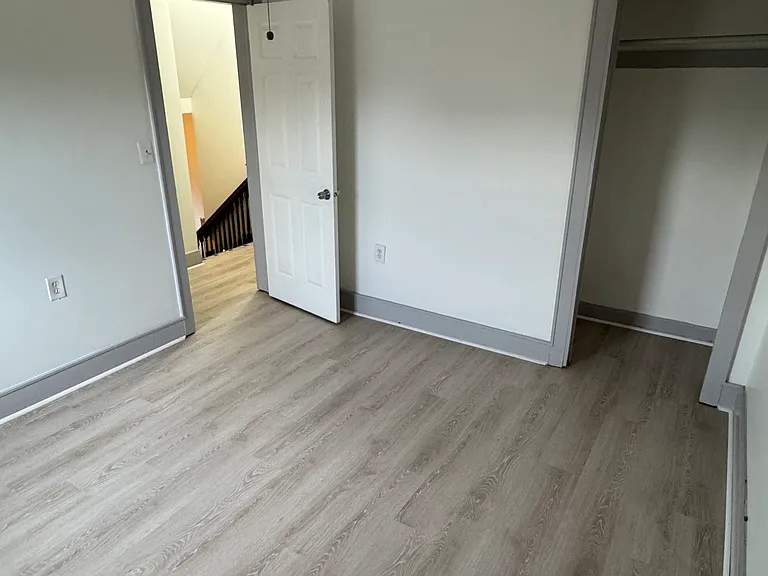 731 W Philadelphia St — Photo 17