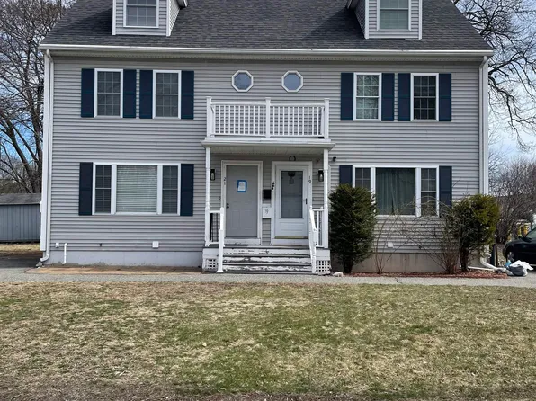 21 Pelham Ave, Methuen, MA 01844