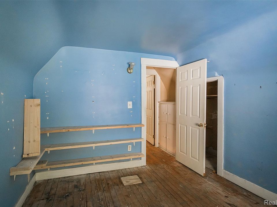 23122 Reynolds Ave, photo 23