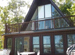 325 Castle Dr, Gilbertsville, KY 42044
