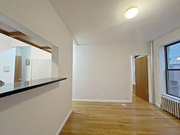 2nd image of 331 W 35th St #1