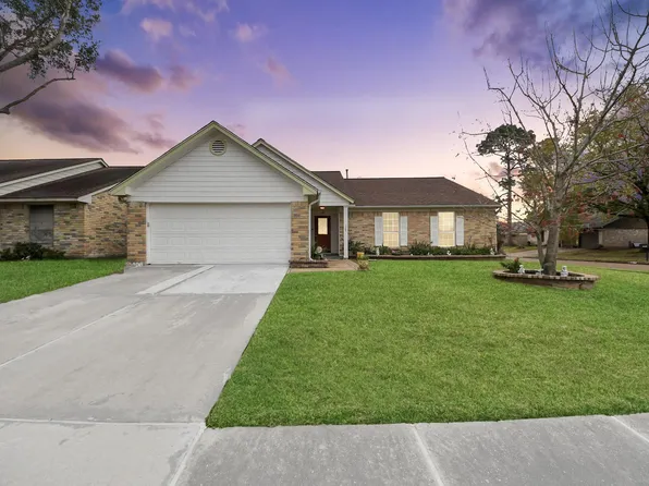 17702 Poppy Trails Ln, Houston, TX 77084