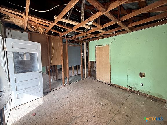 4th image of 416 Avenue C