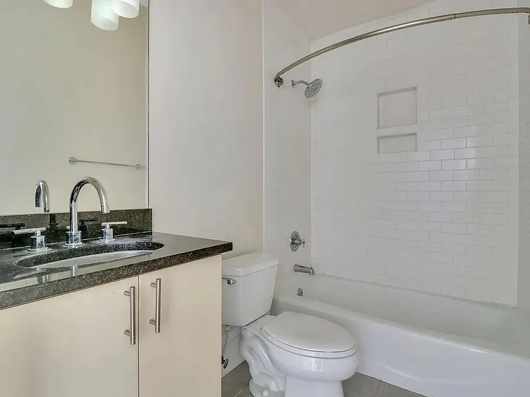 1504 Habersham St — Photo 18
