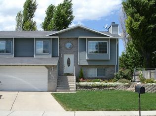 4873 S 3325 W, Roy, UT 84067