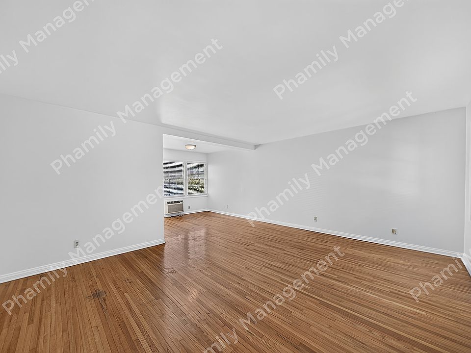 1st image of 1745 Grevelia St APT 11