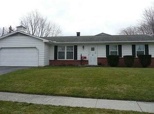 612 Stacey Ln, Maumee, OH 43537