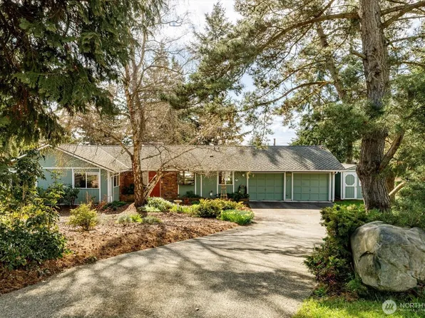 1258 Crescent Drive, Oak Harbor, WA 98277