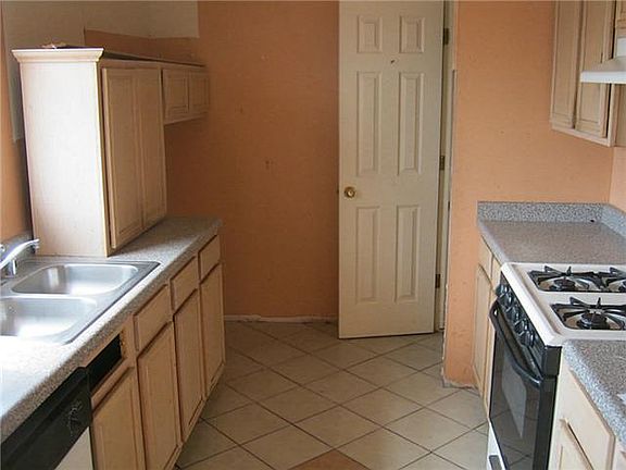4th image of 5779 Sanderling Dr