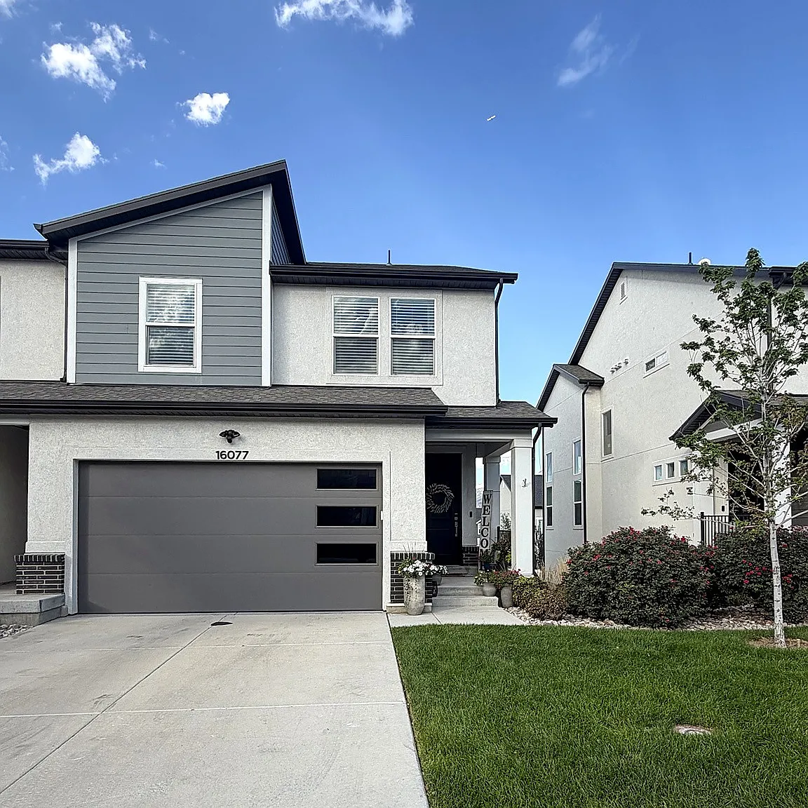 3 bed, 2.5 bath, 1618 sqft, $1,995 — Photo 1
